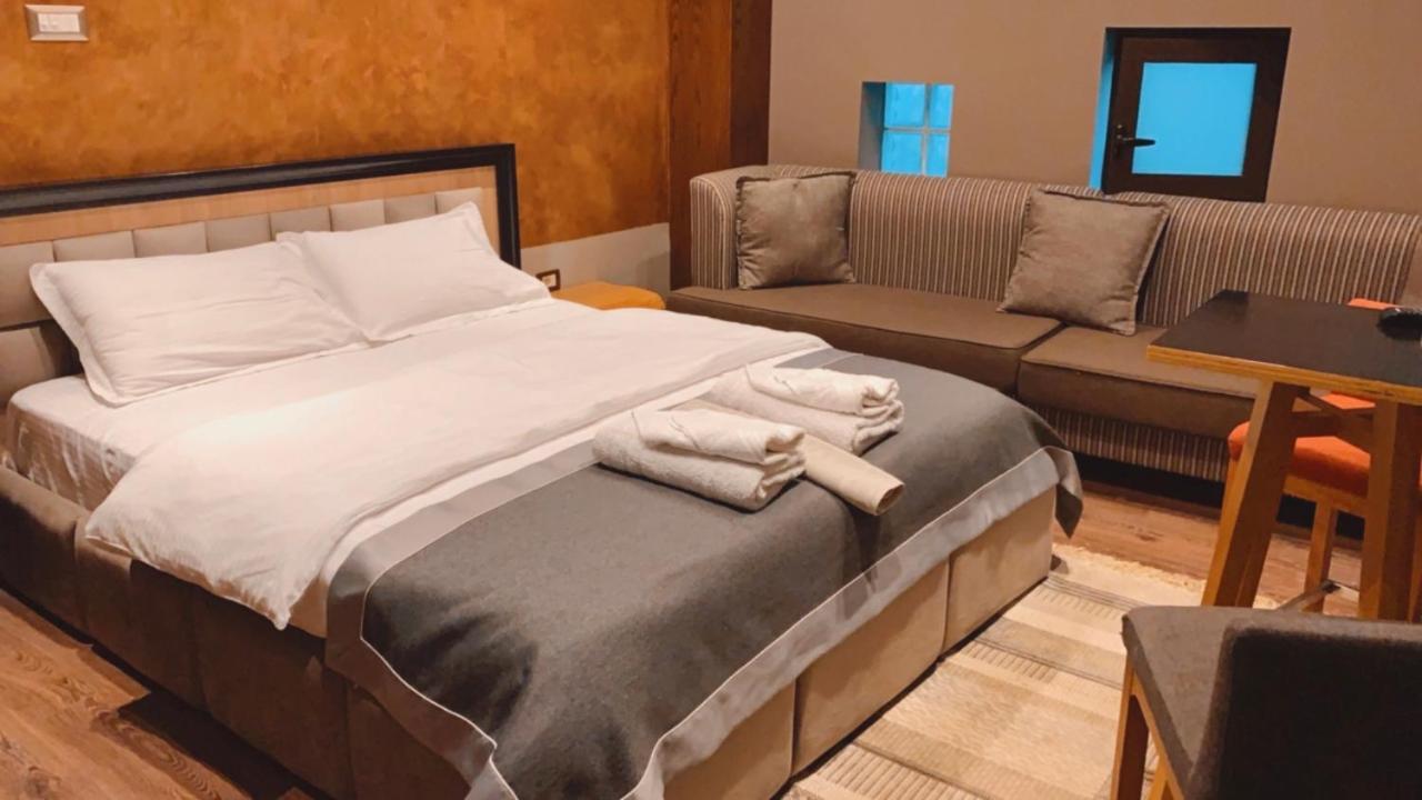 Guest House People Κορυτσά Εξωτερικό φωτογραφία