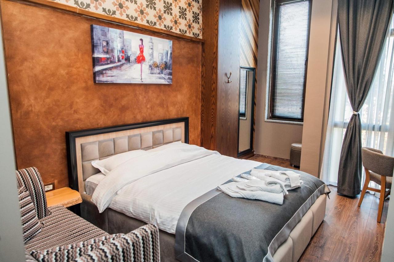 Guest House People Κορυτσά Εξωτερικό φωτογραφία