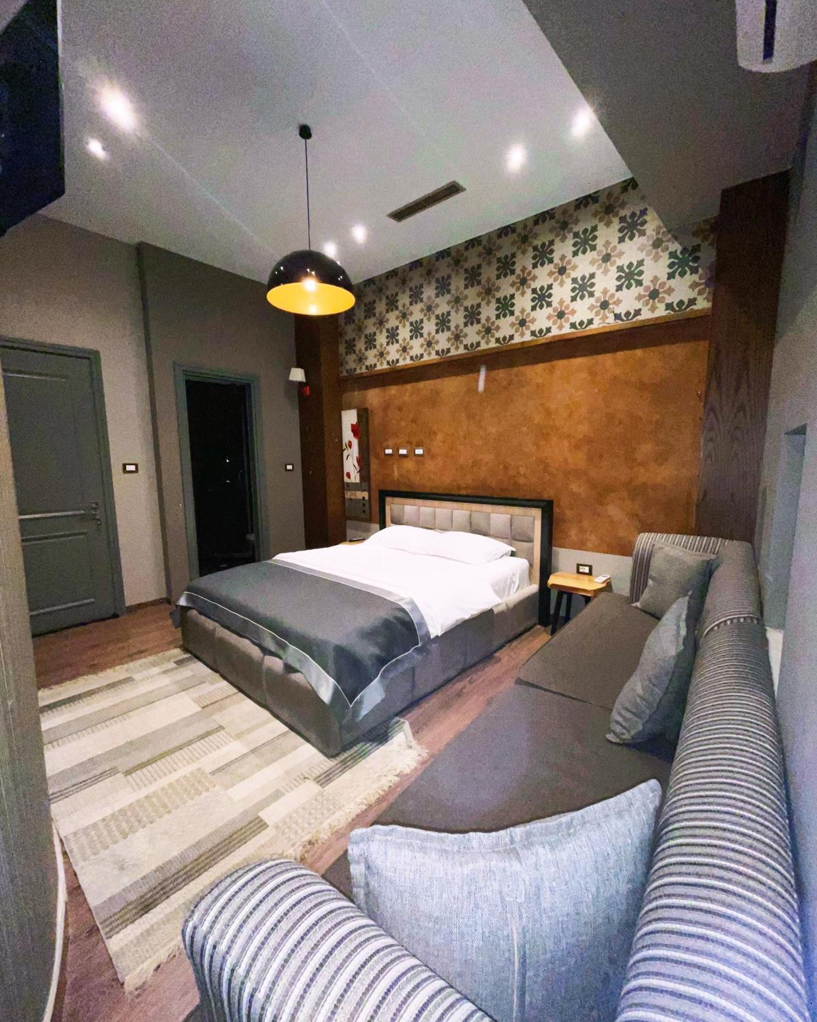 Guest House People Κορυτσά Εξωτερικό φωτογραφία