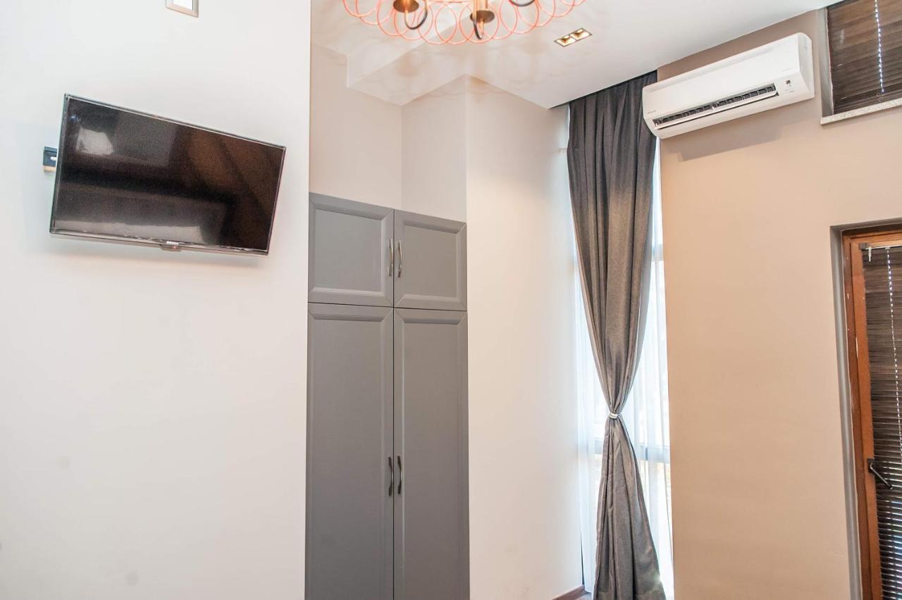 Guest House People Κορυτσά Εξωτερικό φωτογραφία